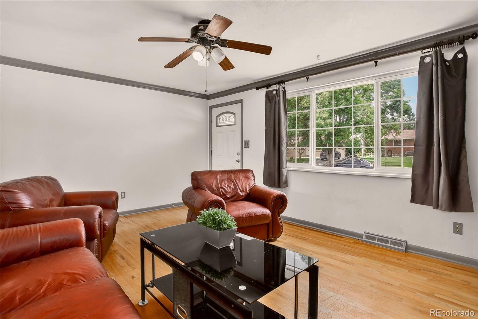 Property Photo:  609 S Quentin Street  CO 80012 