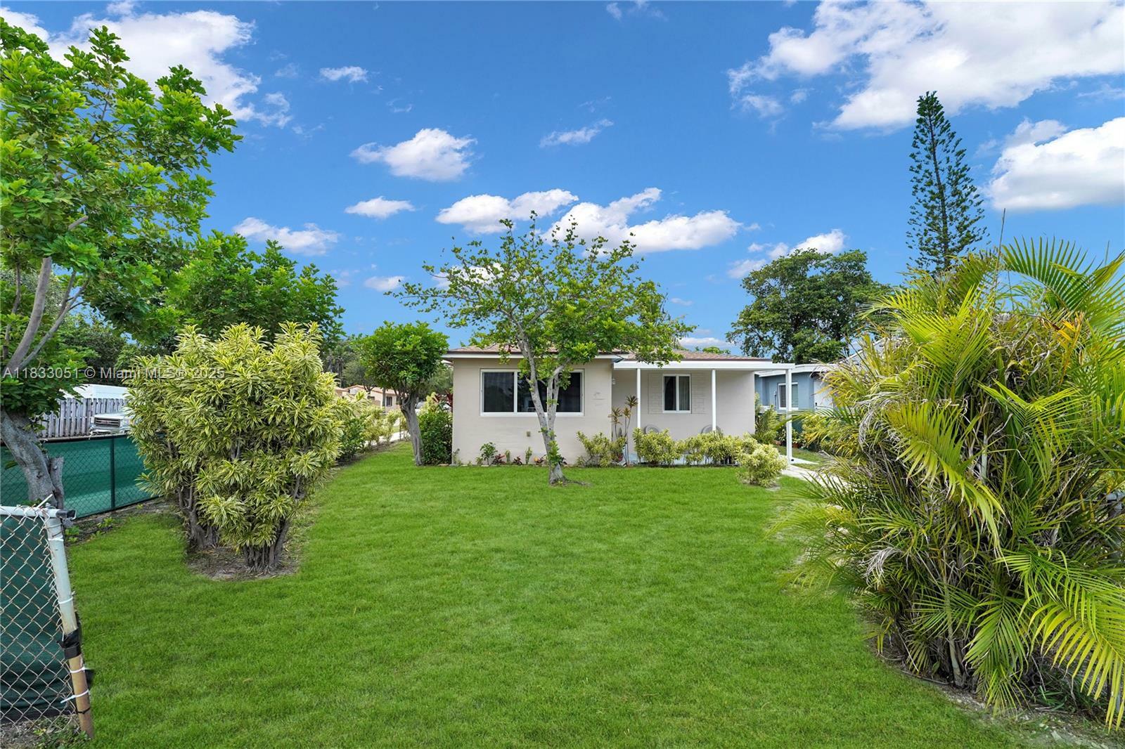 Property Photo:  2447 Harding St  FL 33020 