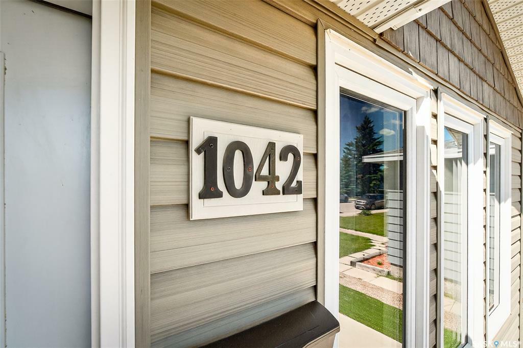 Property Photo: 1042 Montgomery Street W SK S6H 2X1