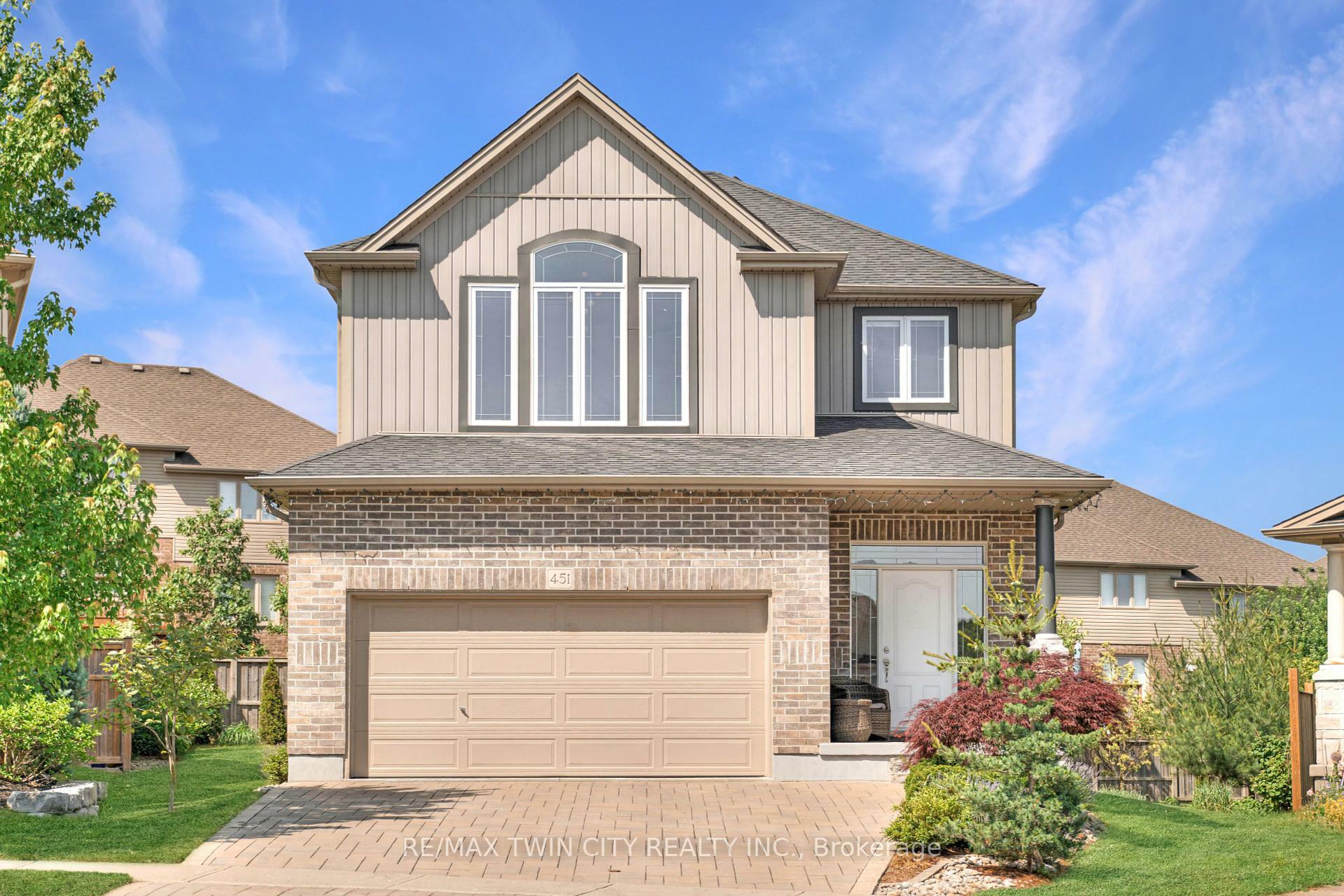 451 Twinleaf Street  Waterloo ON N2V 0B7 photo