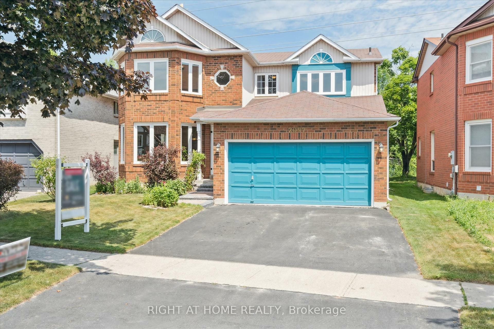 2097 Lynn Heights Drive  Pickering ON L1X 2S1 photo