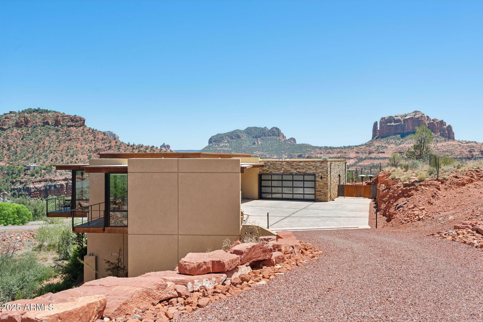 Property Photo: 24 Jefferson Court AZ 86336