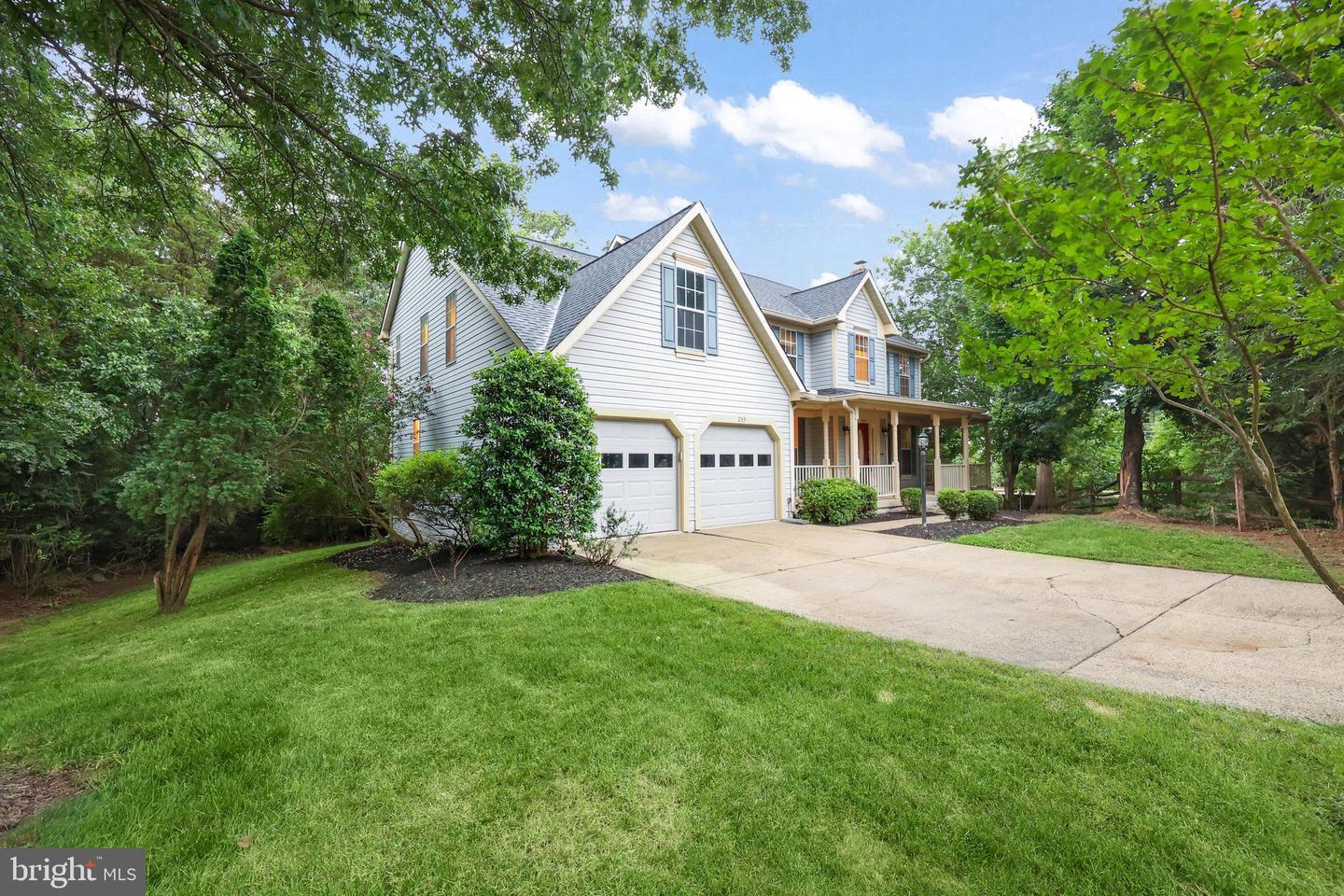 Property Photo: 2335 Colts Brook Drive VA 20191
