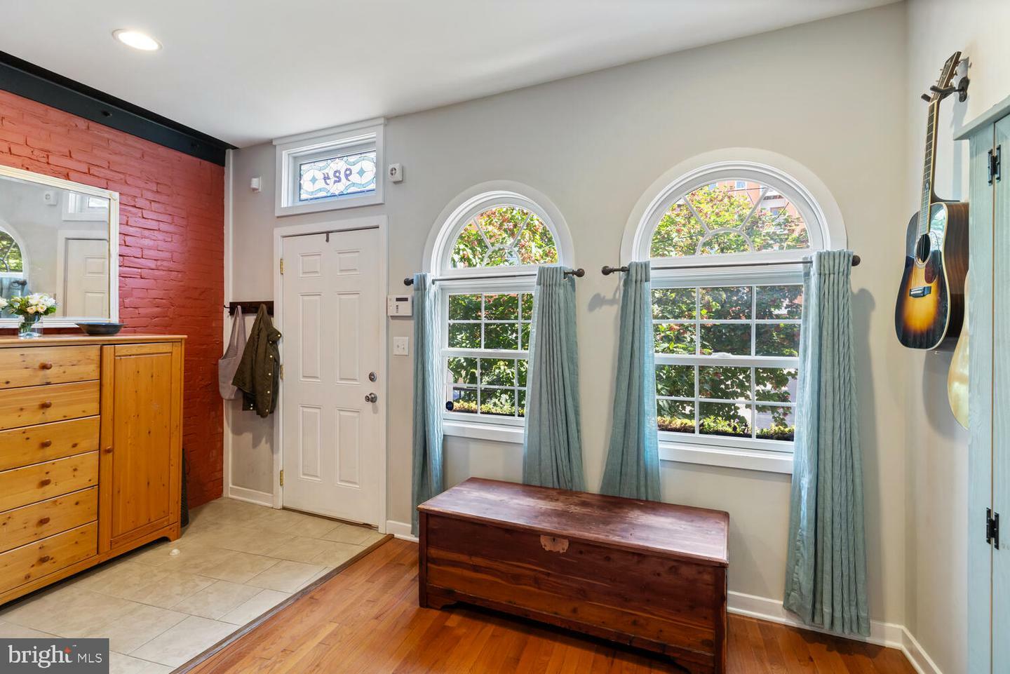 Property Photo:  924 Ellsworth Street  PA 19147 