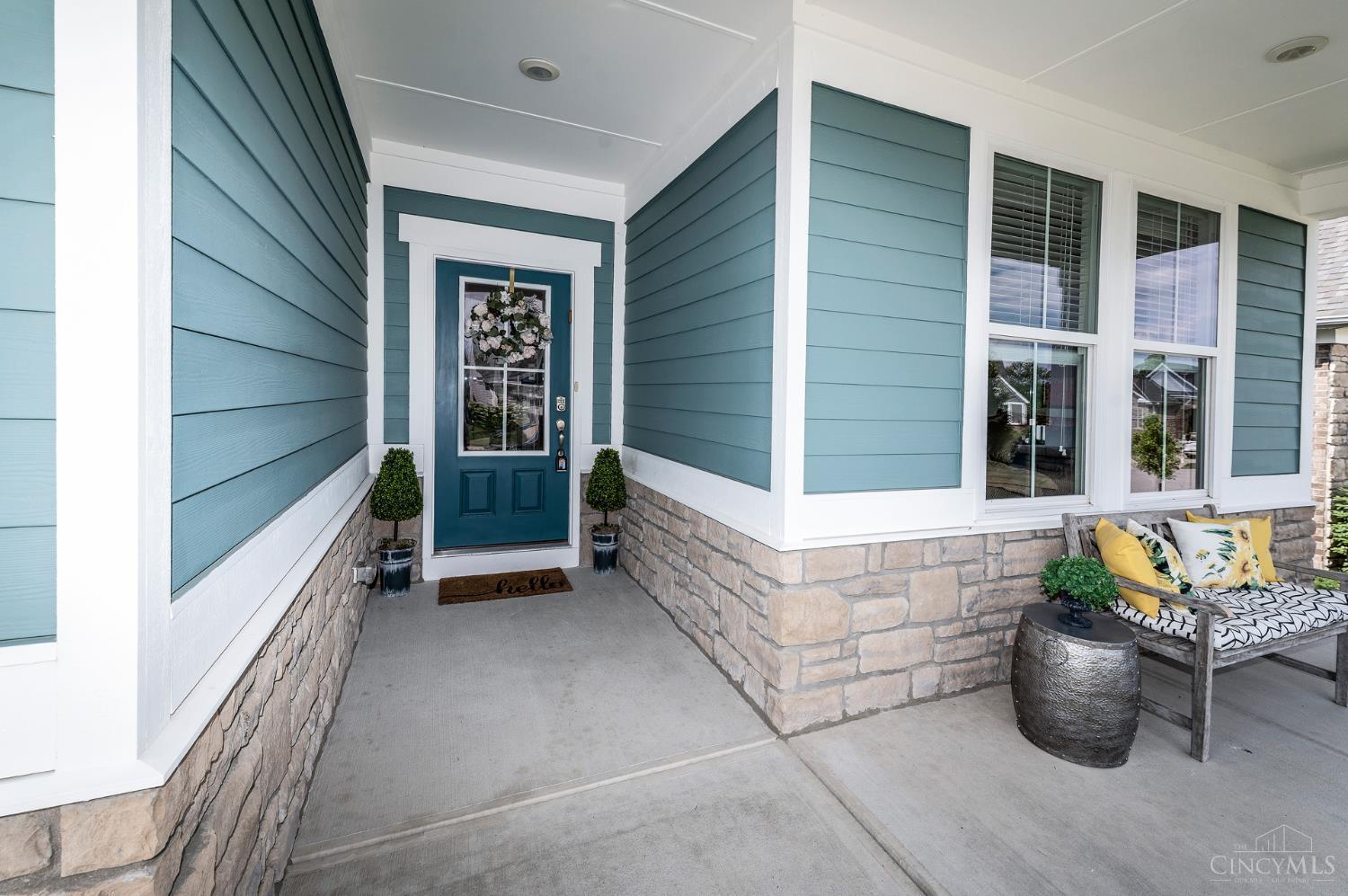 Property Photo:  2612 Virgie Court  OH 45140 
