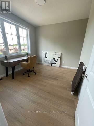 Property Photo: 19 Anderson Street 14 ON N4S 9A3