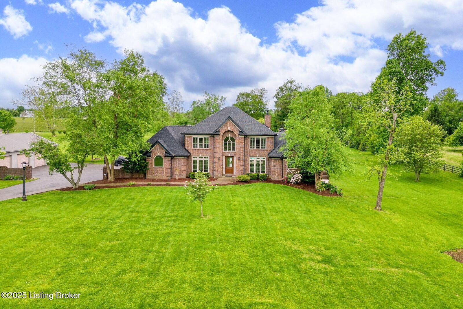 Property Photo:  7200 W Hwy 42  KY 40026 