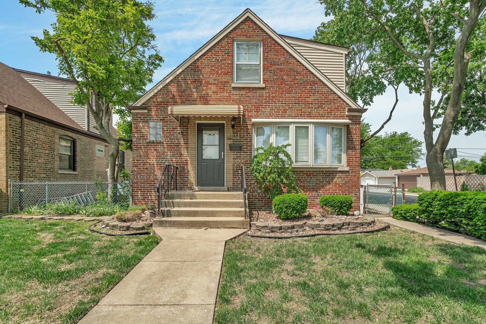 5200 S Newcastle Avenue  Chicago IL 60638 photo