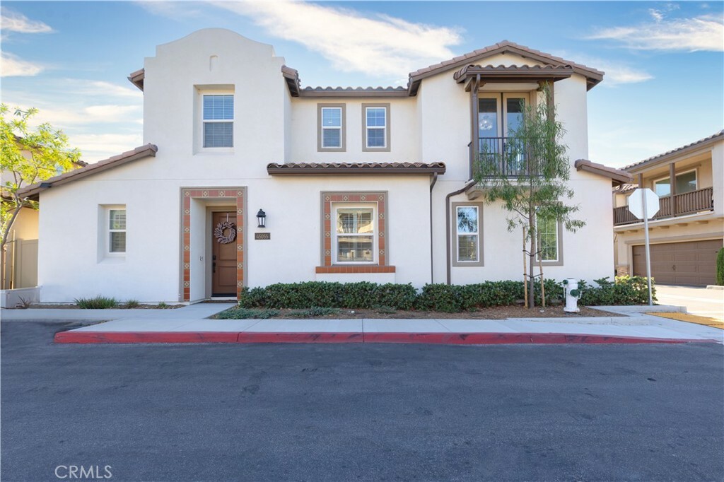 Property Photo: 45055 Via Vela CA 92592