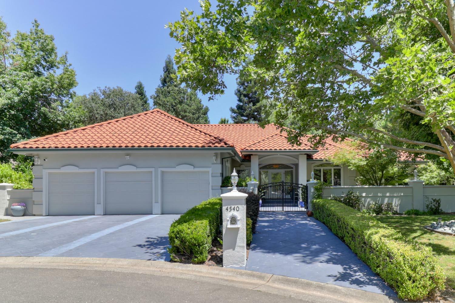 Property Photo: 4540 Shady Oak Way CA 95628