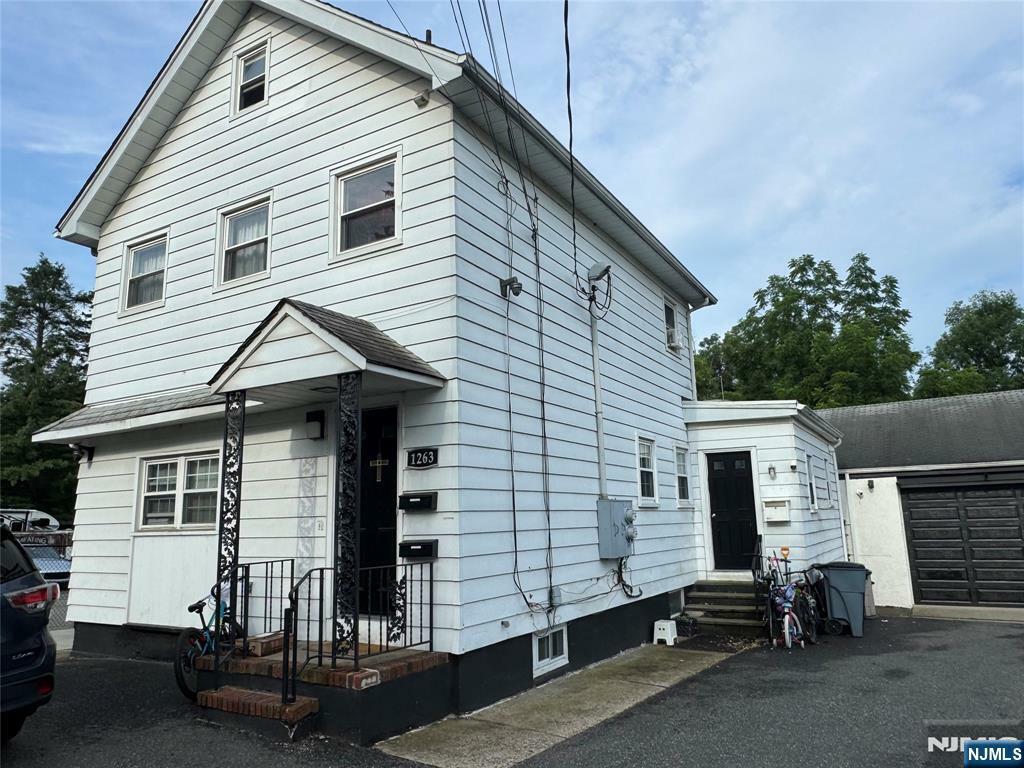 Property Photo:  1263 Ringwood  NJ 07420 
