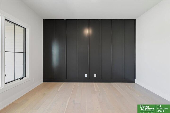 Property Photo:  21343 Laurel Circle  NE 68022 