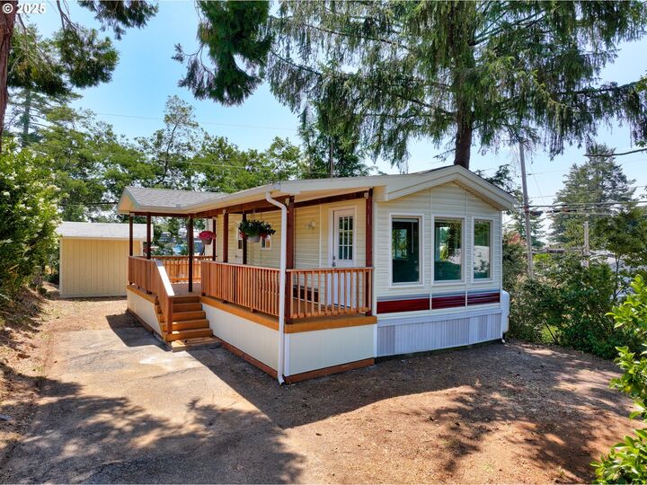 16329 Grootendorst Ln 8  Brookings OR 97415 photo