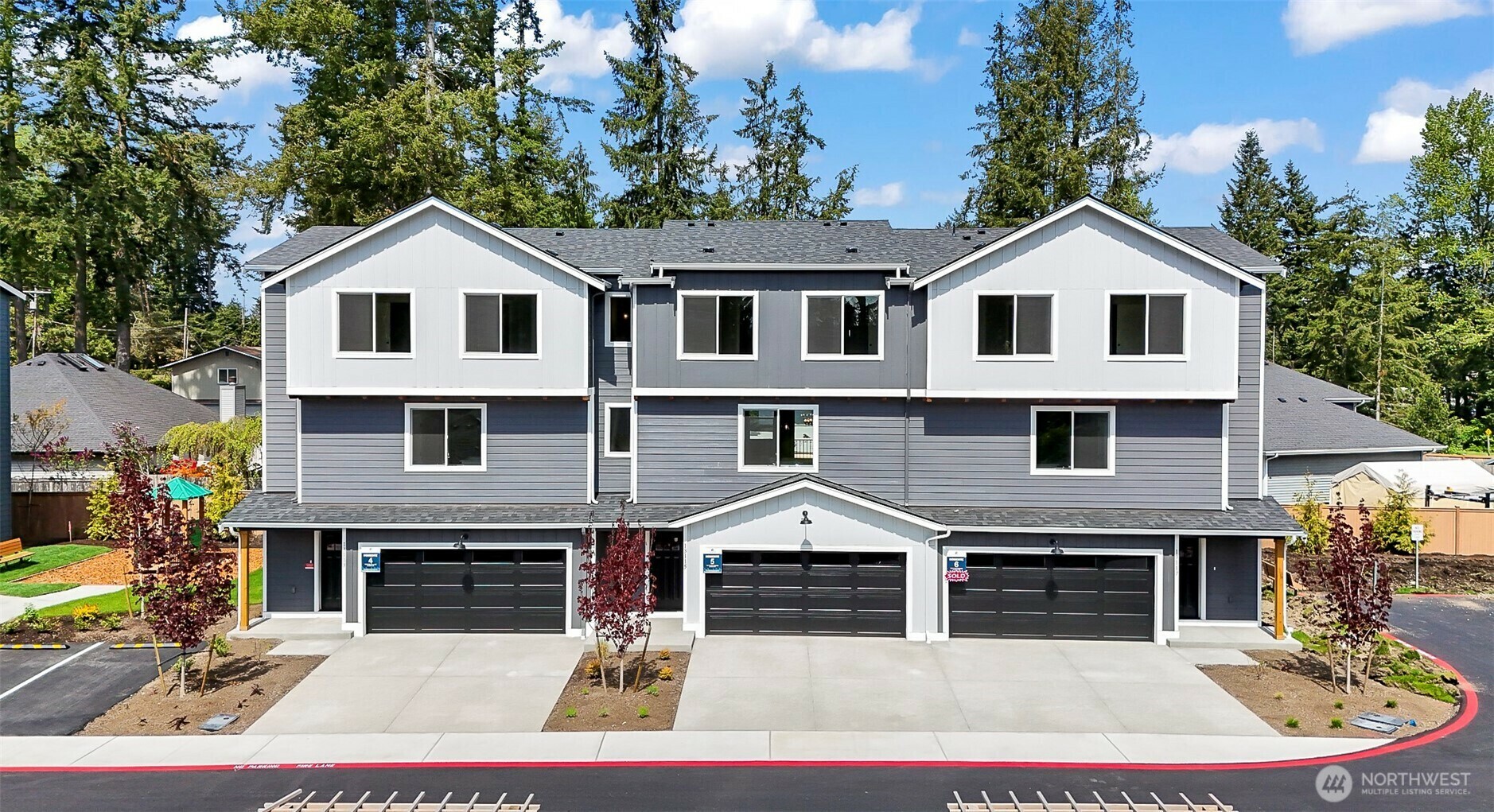 Property Photo:  13121  21st Court NE  WA 98258 