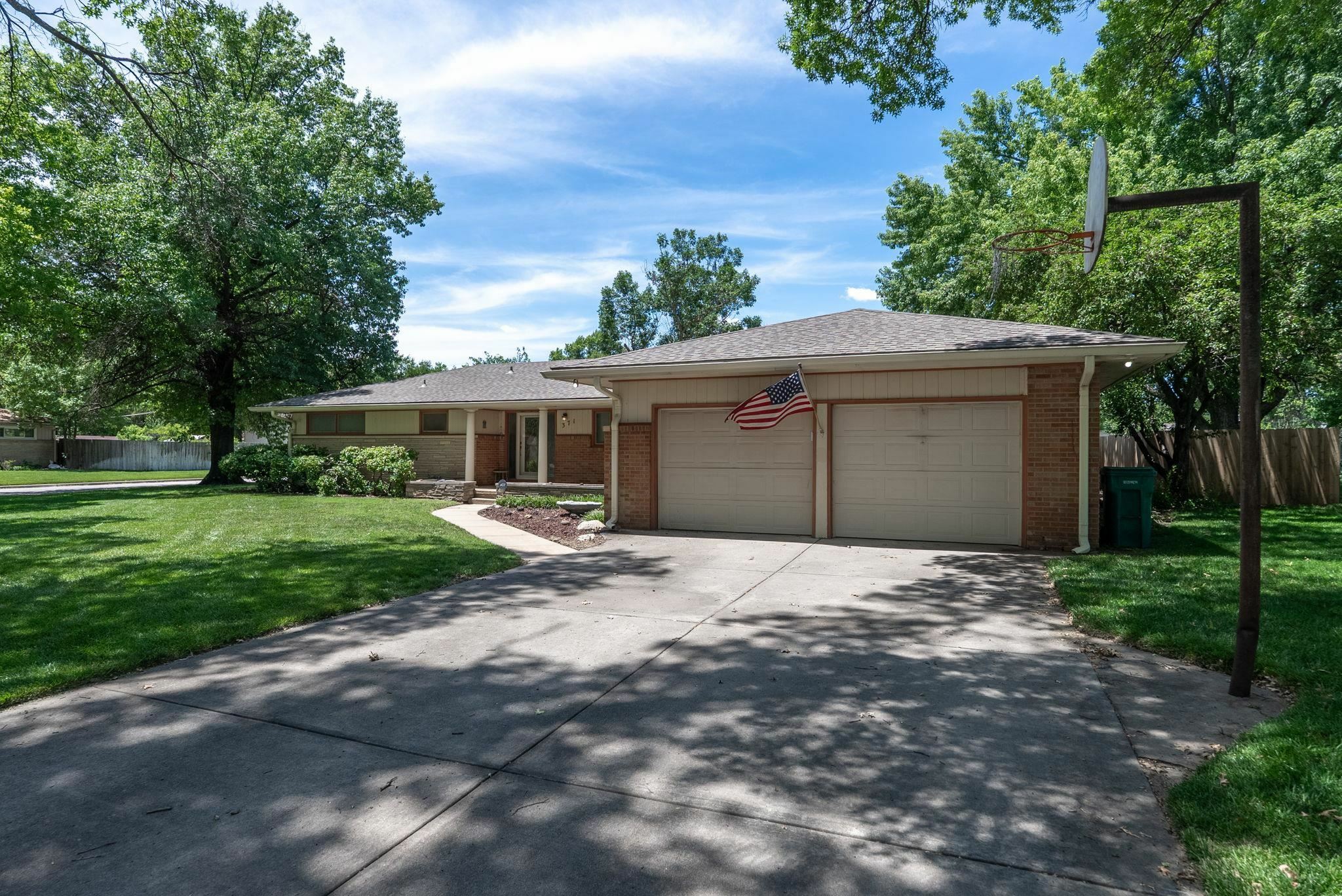 Property Photo: 371 S Floyd St KS 67209