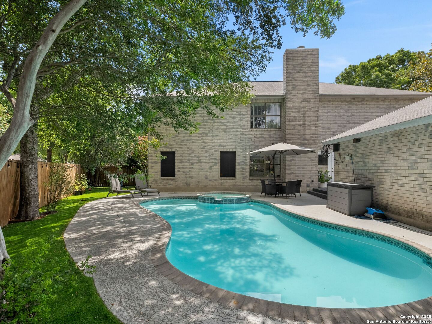Property Photo: 16430 Bulverde Pt TX 78247