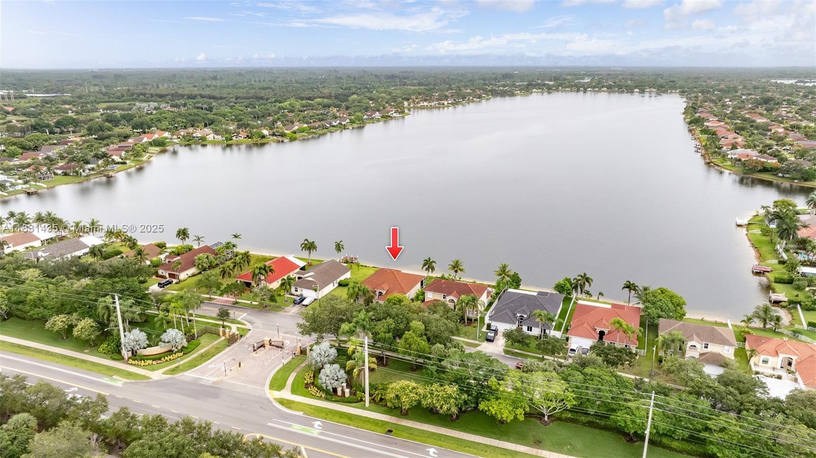 Property Photo: 2373 NW 195th Ave FL 33029