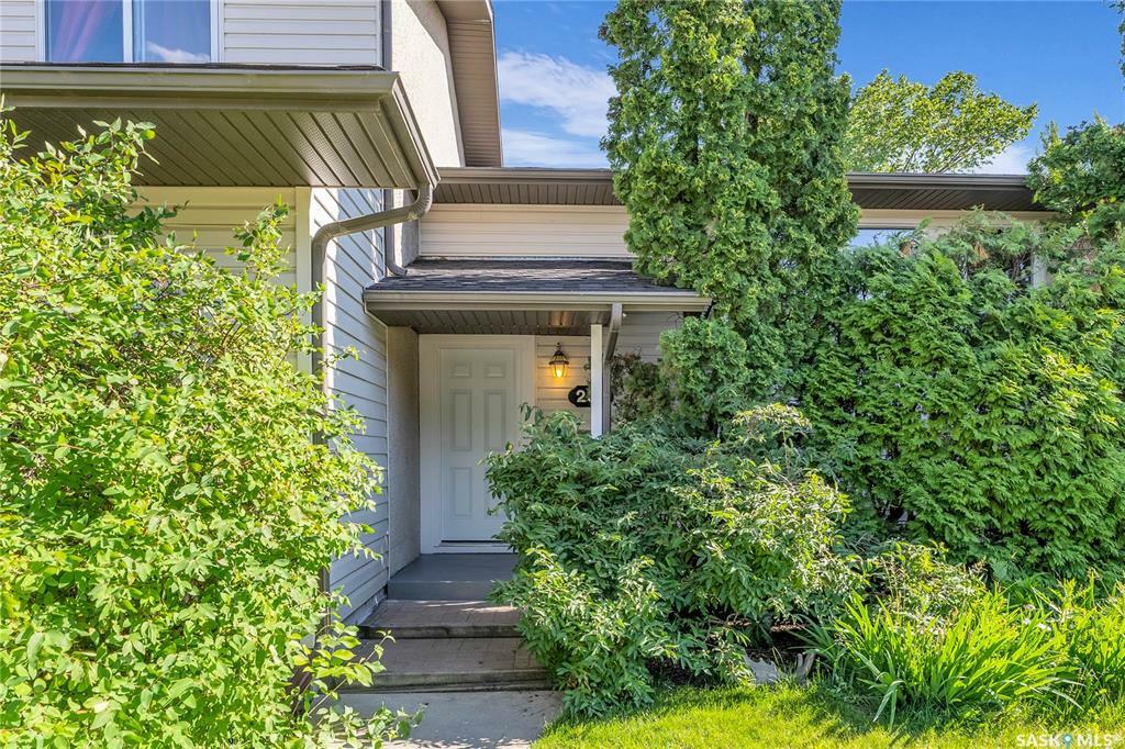 Property Photo:  231 La Ronge Road  SK S7K 5C5 