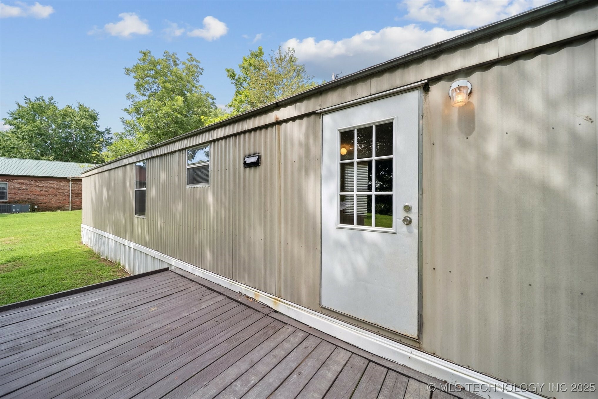 Property Photo: 2 E 1066 Road OK 74428