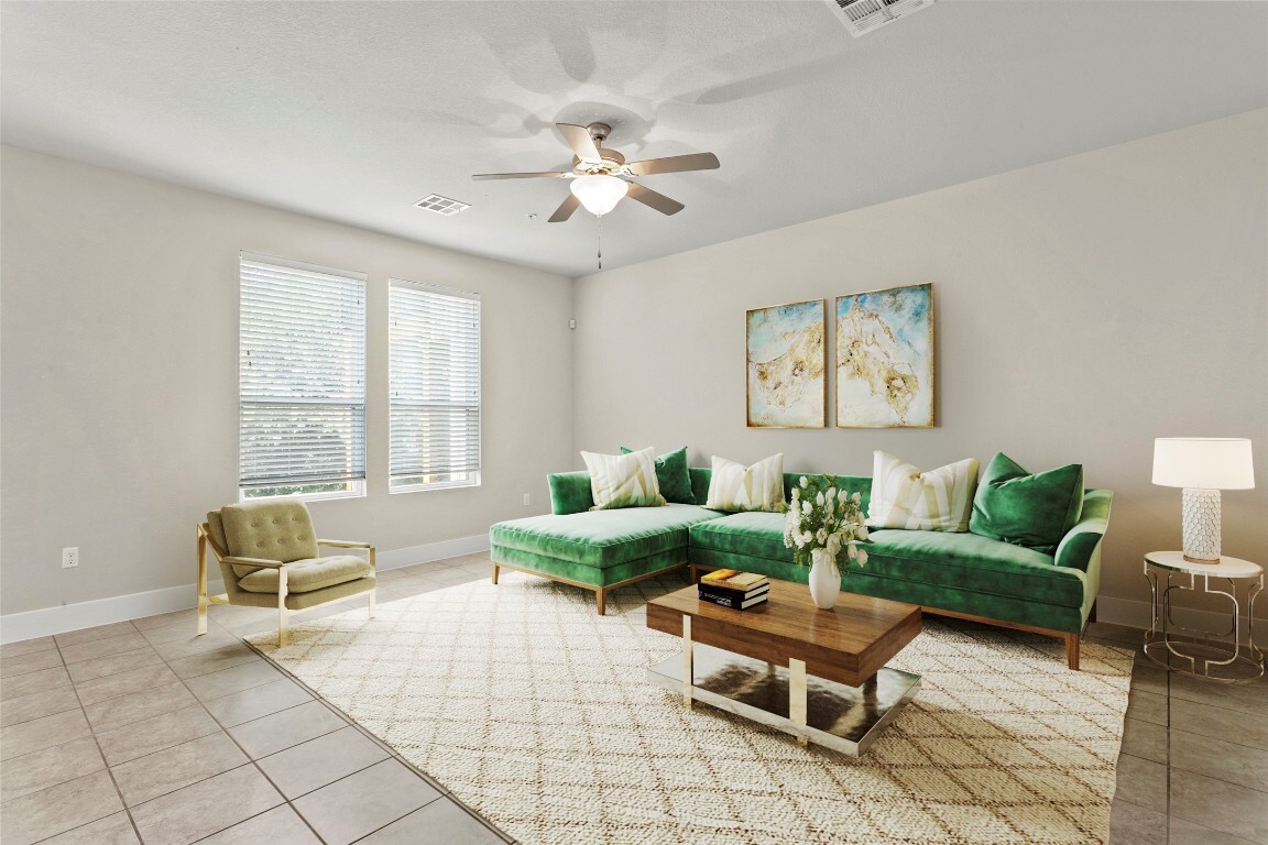 Property Photo: 213 Bridgeford Drive TX 78745