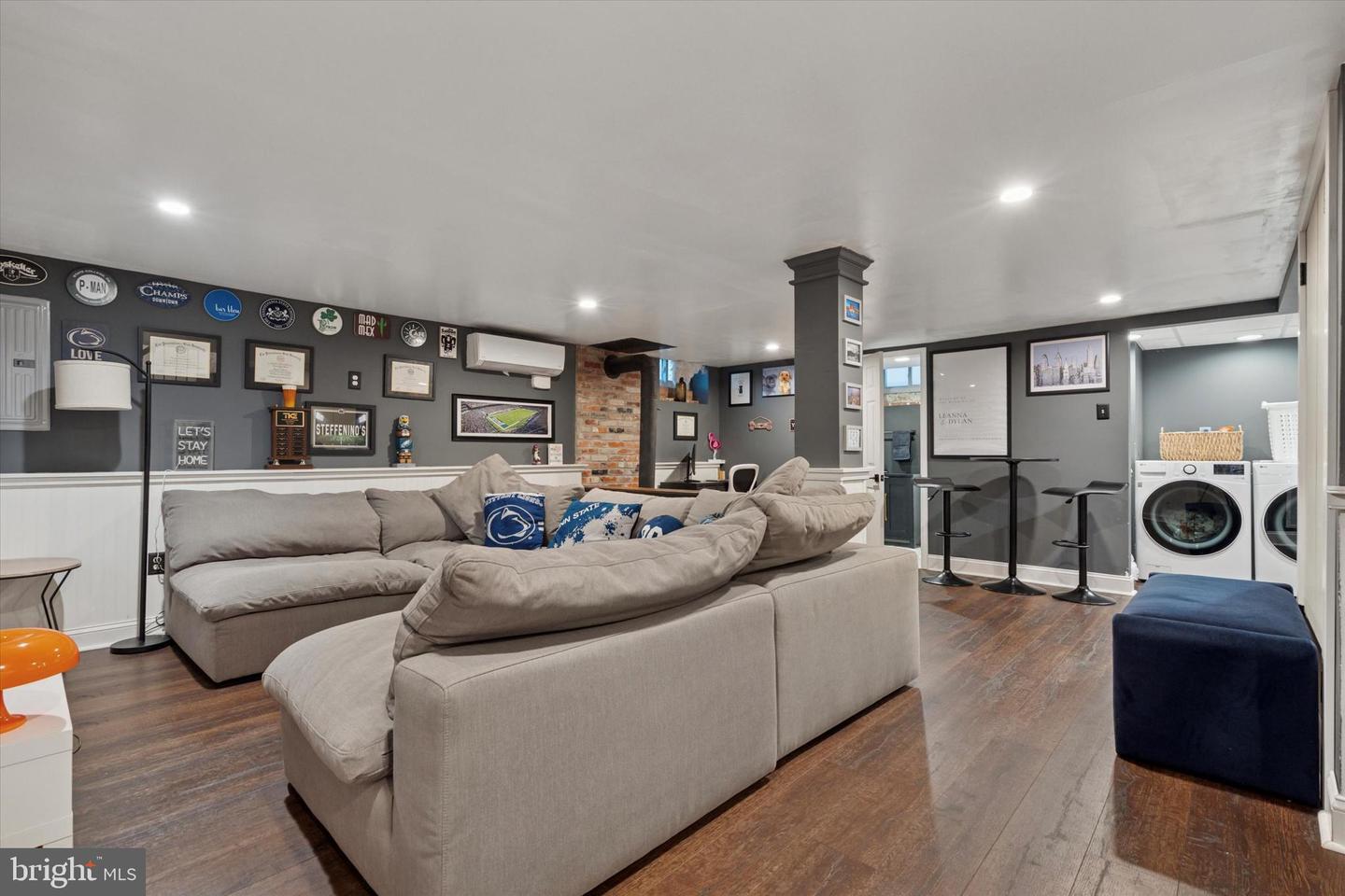 Property Photo:  414 Flamingo Street  PA 19128 