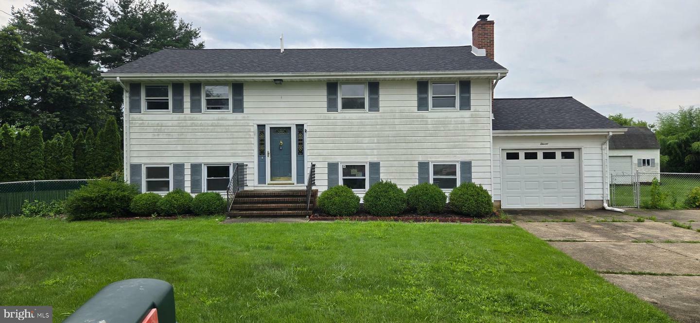 Property Photo: 11 Kennedy Drive NJ 08511