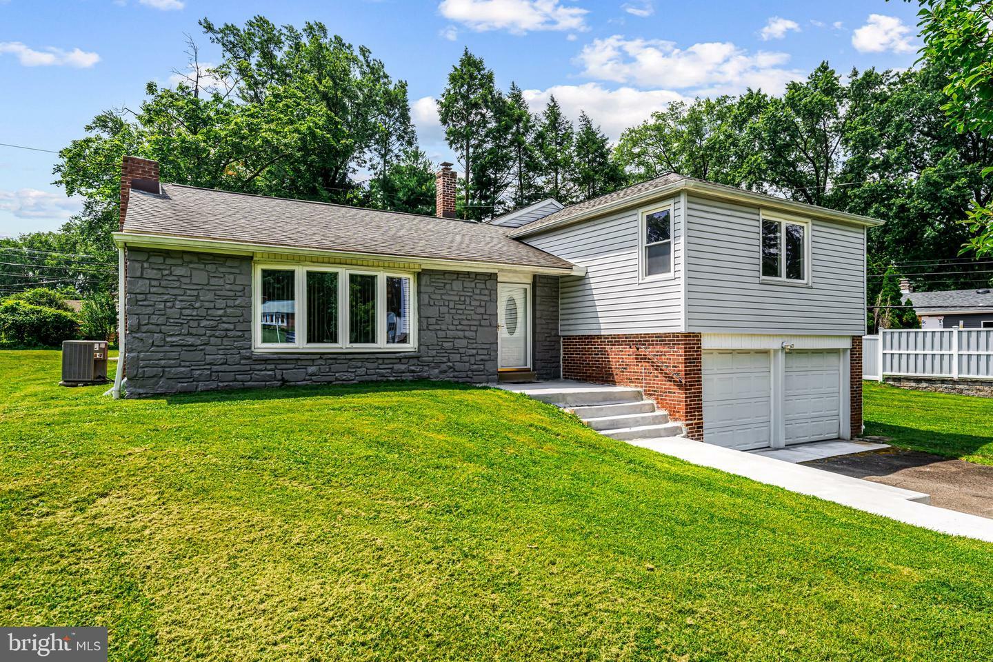 1369 Michael Road  Jenkintown PA 19046 photo