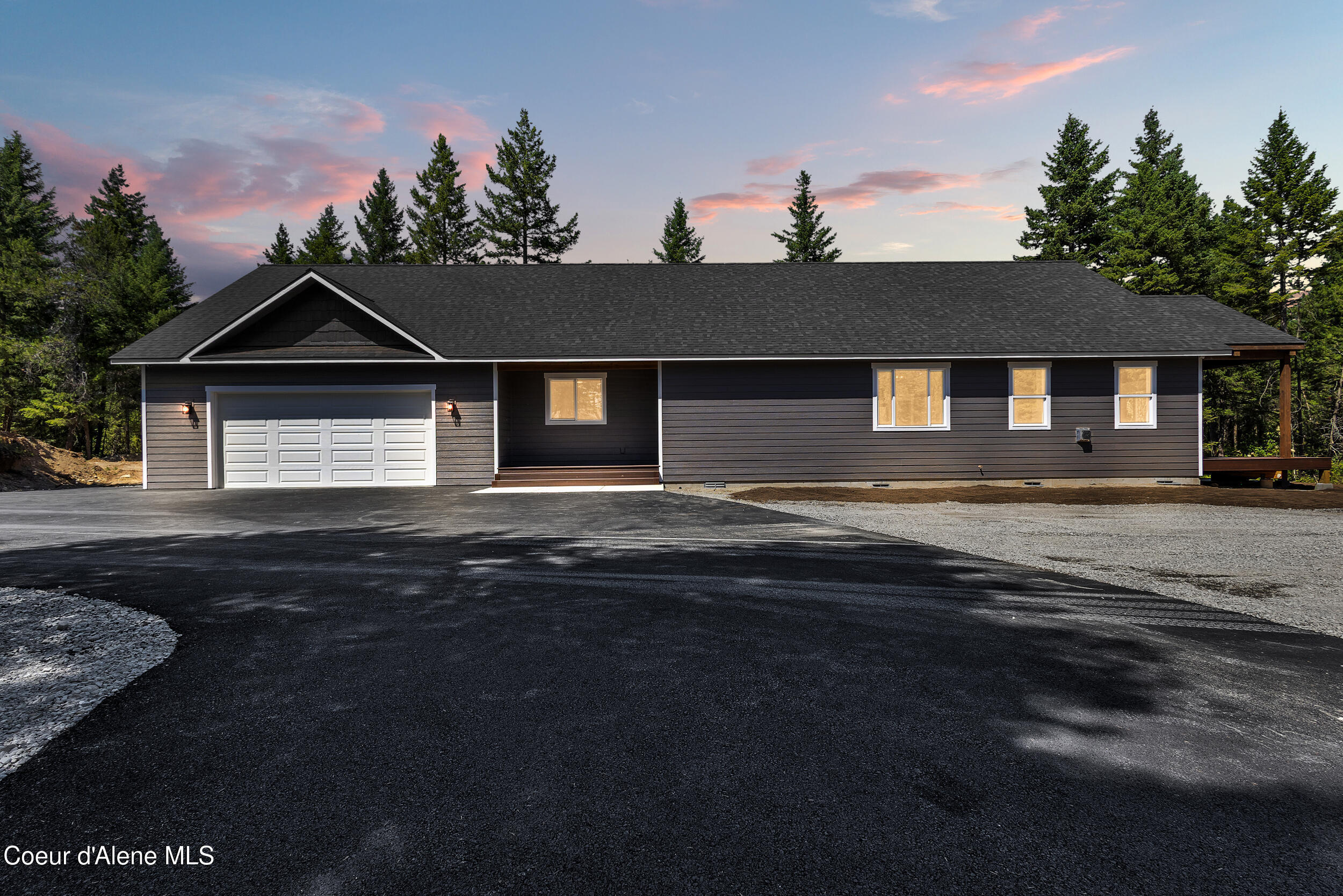 Property Photo:  32926 N 10th Ave  ID 83869 
