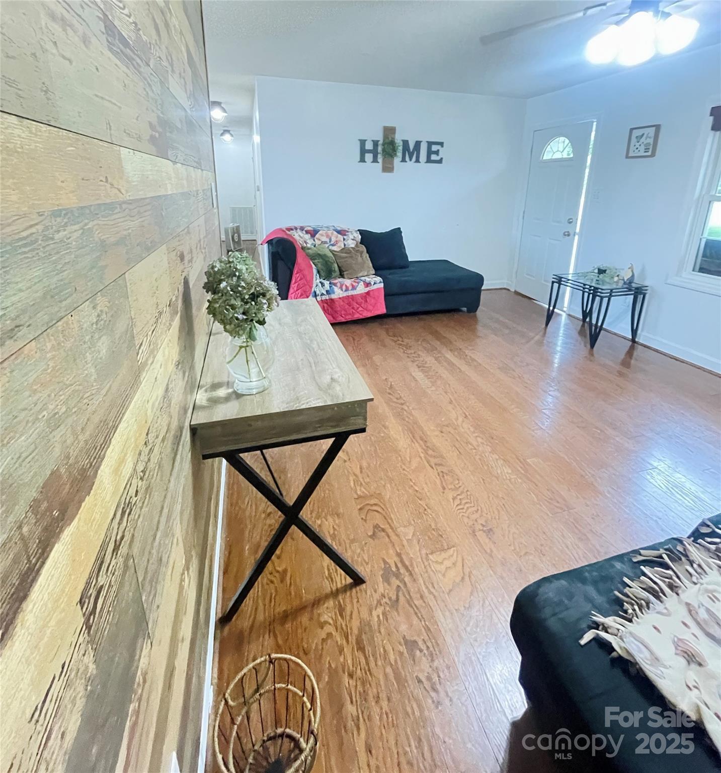 Property Photo: 286 Little Wilkesboro Road NC 28634