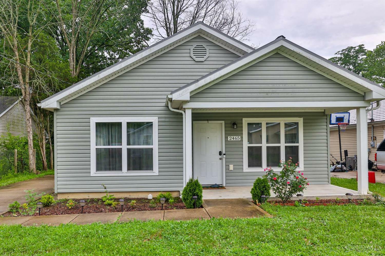 Property Photo: 2465 Wilson Avenue OH 45231