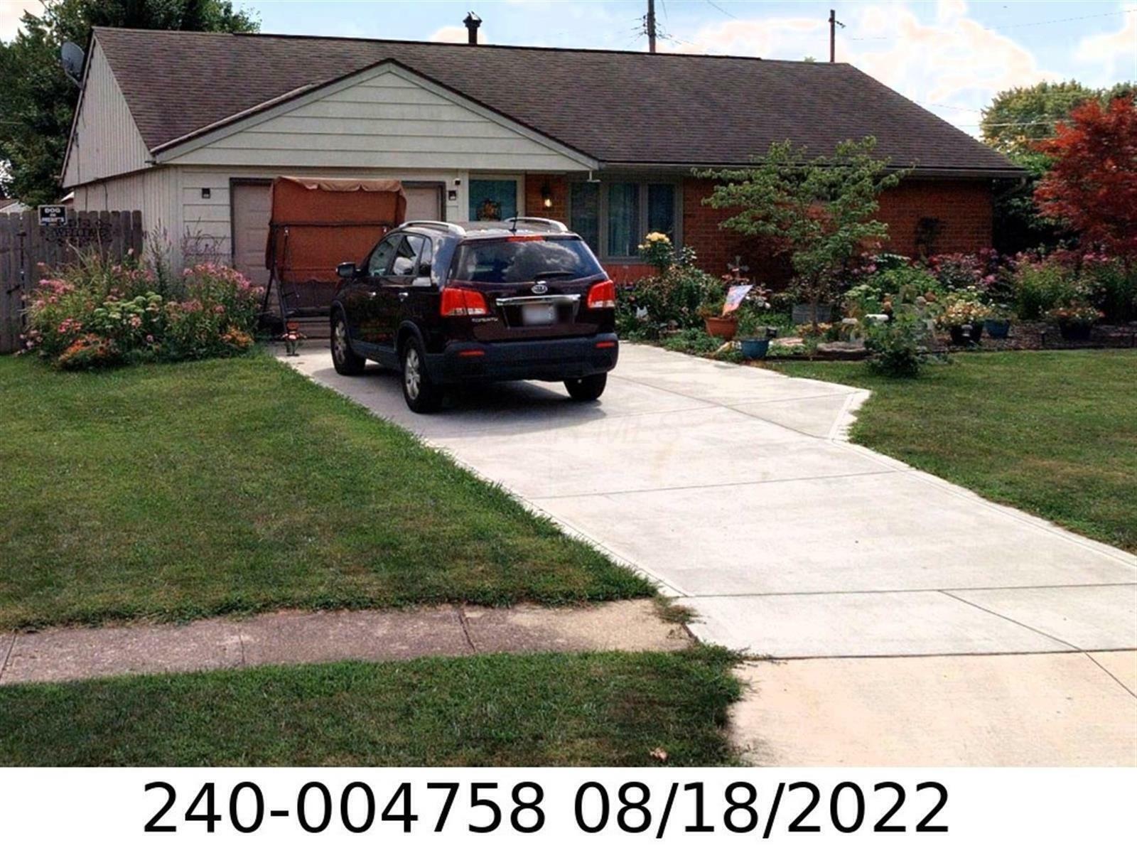 Property Photo:  494 Redmond Road  OH 43228 
