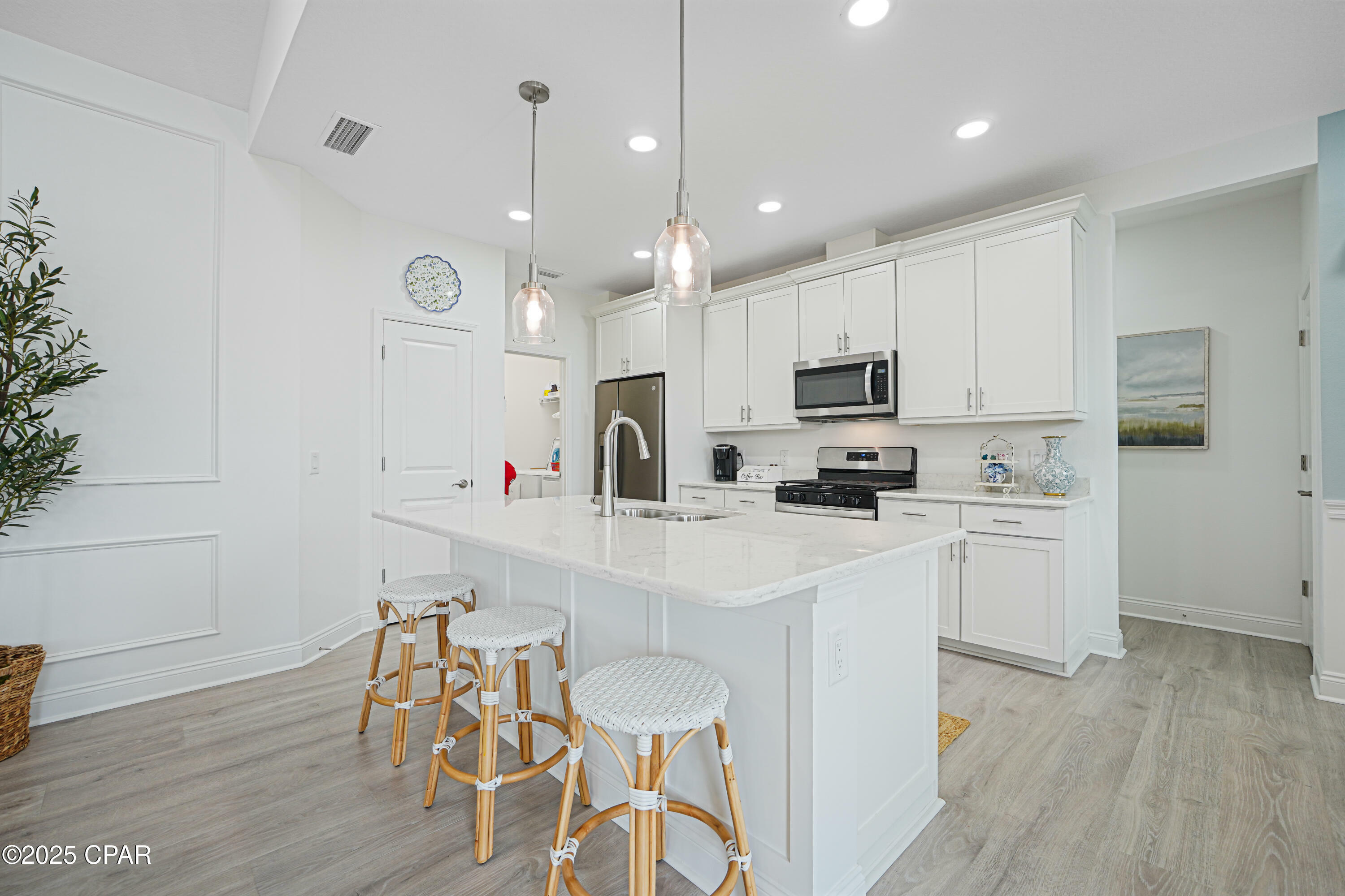 Property Photo: 8722 Pencil Thin Avenue FL 32413