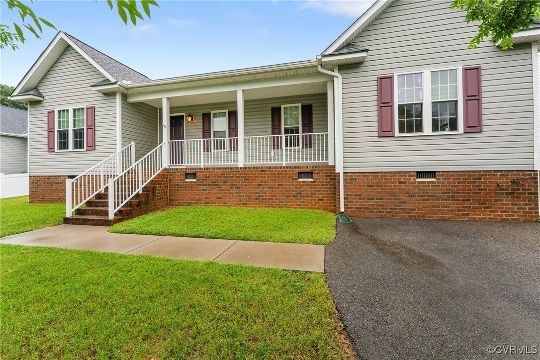 Property Photo: 6156 Morning Breeze Drive VA 23111