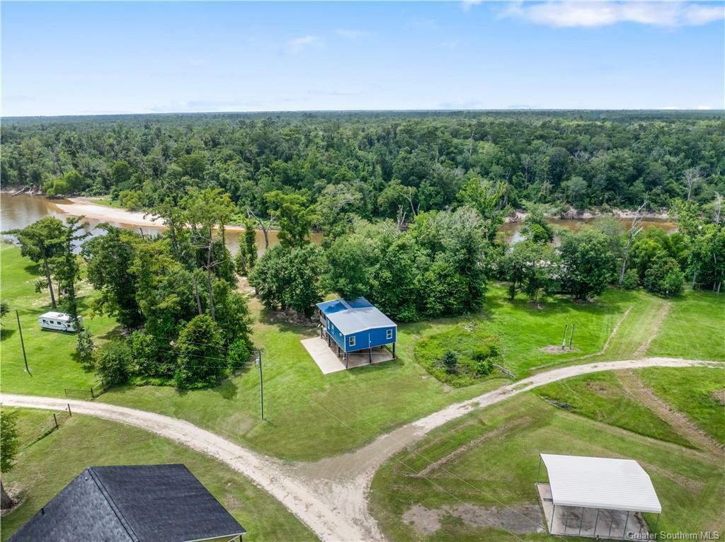 Property Photo: 526 Old Ferry Road 50 LA 70648
