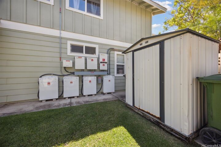 Property Photo: 87-1044 Anaha Street HI 96792