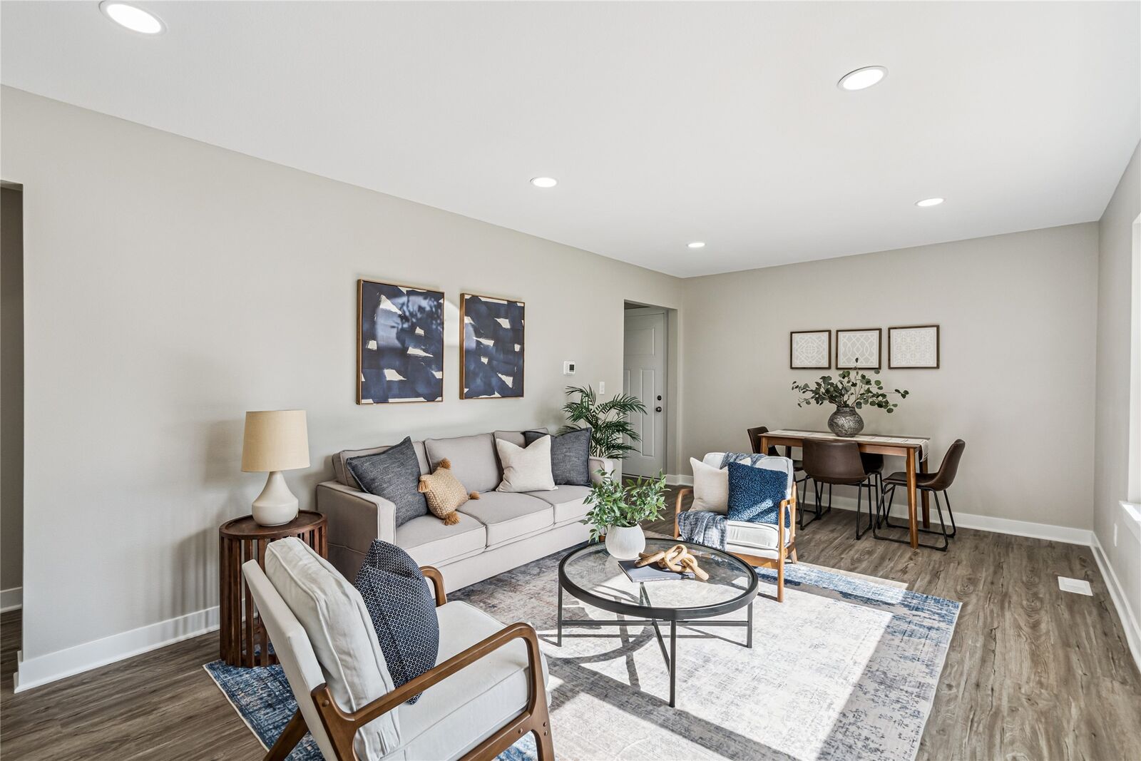 Property Photo: 8066 Pilmer Drive IA 50320
