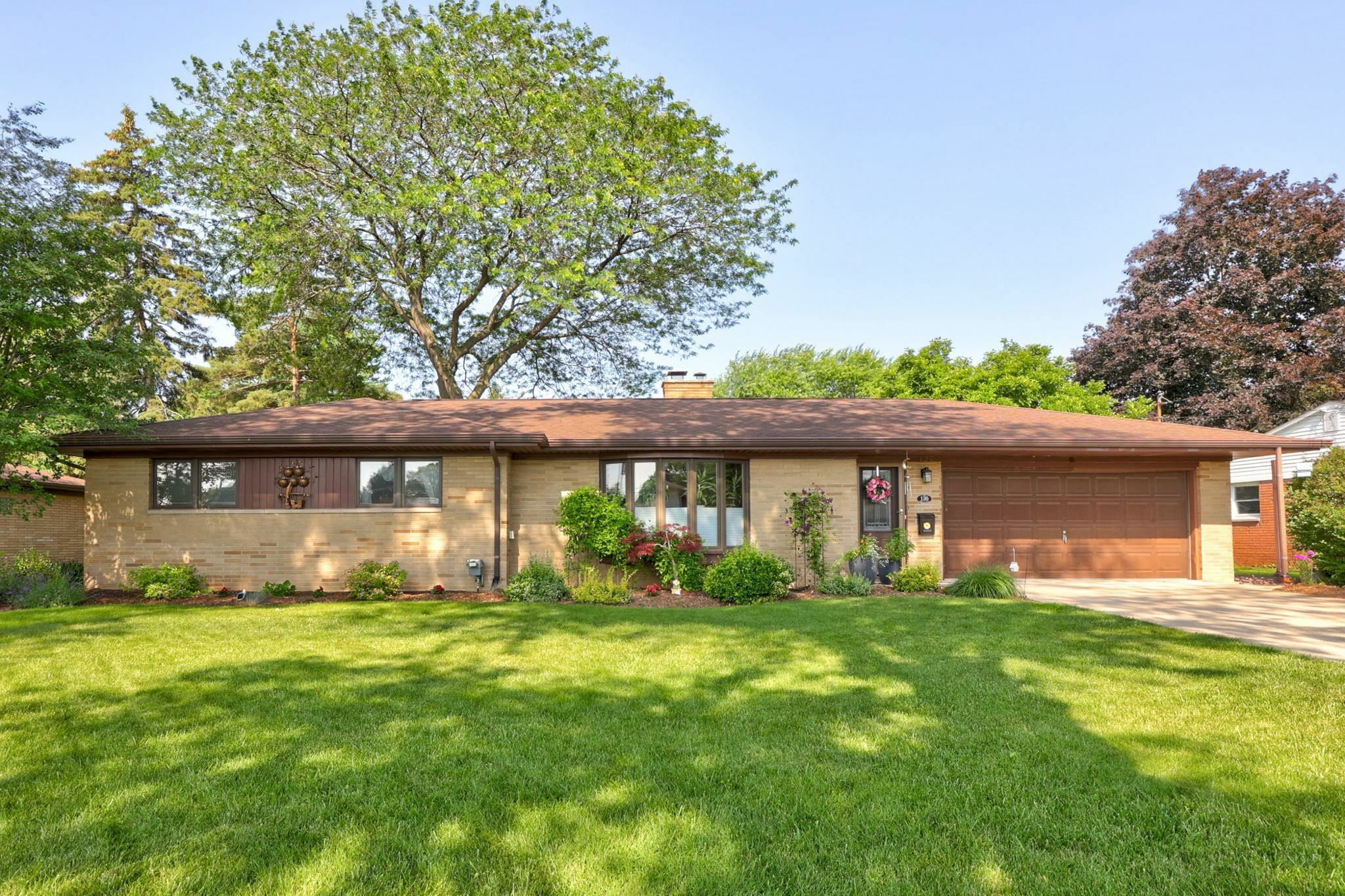 120 Sunburst Drive  Frankenmuth MI 48734 photo