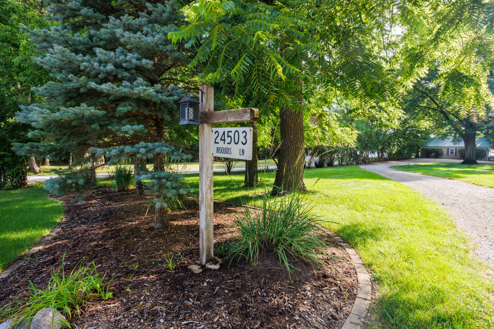 Property Photo: 24503 Iroquois Lane IL 61748