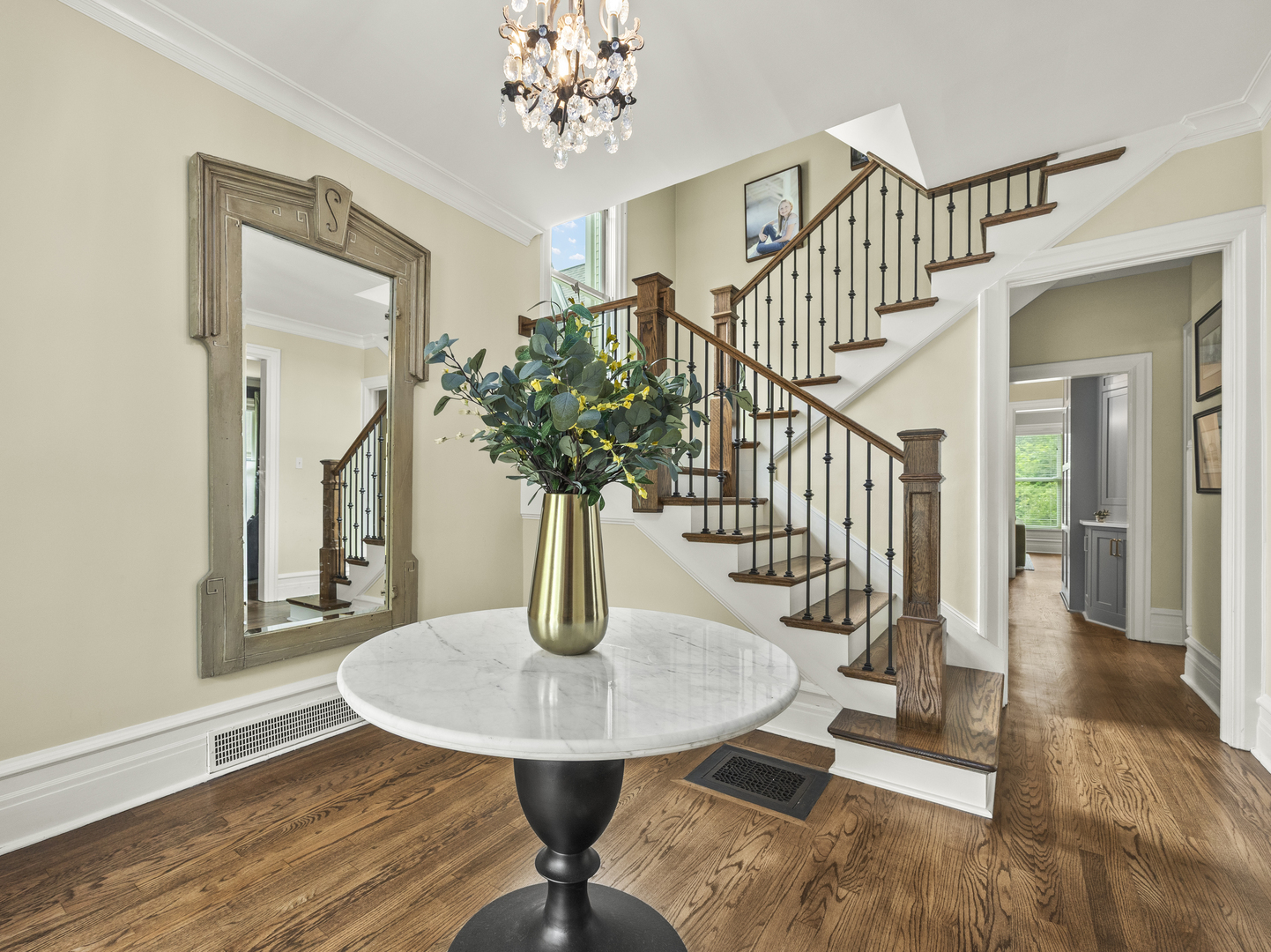 Property Photo: 239 7th Avenue IL 60525