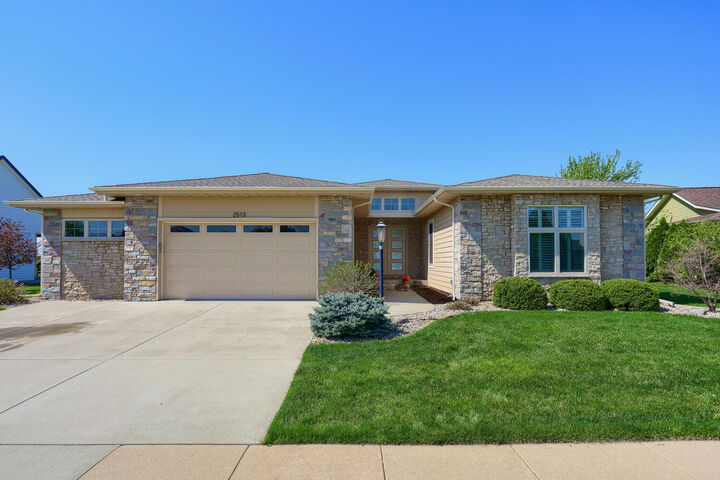 2513 Muirfield Place  Urbana IL 61802 photo