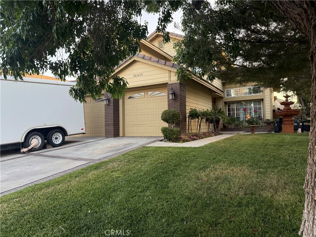 Property Photo:  36633 Silverspur Lane  CA 93550 