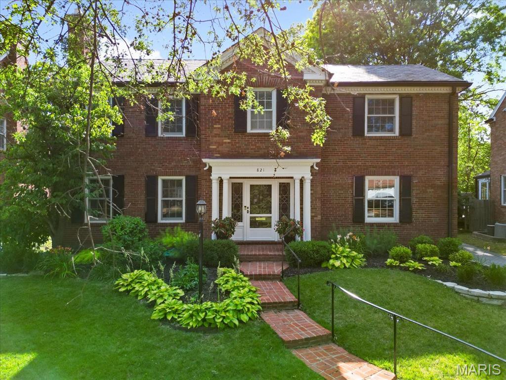 Property Photo:  821 S Bemiston Avenue  MO 63105 