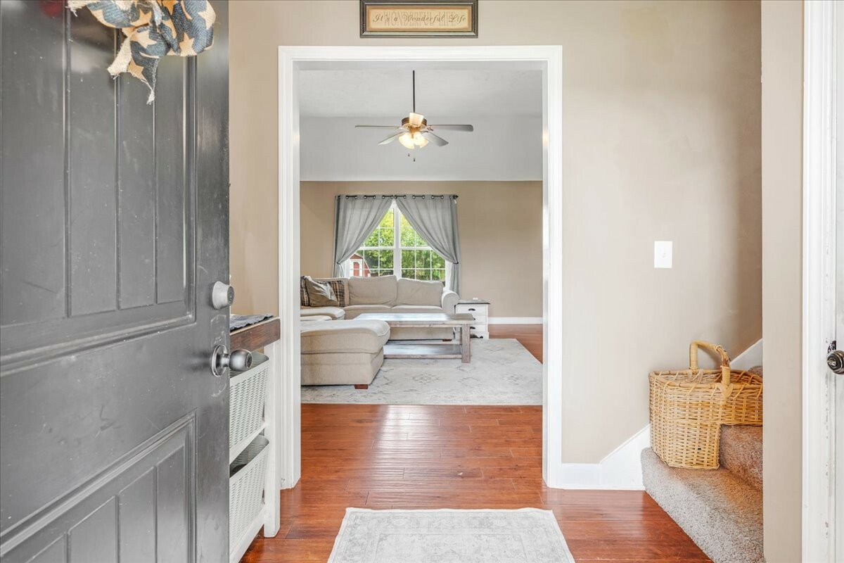 Property Photo: 2905 Daytona Ct TN 37037