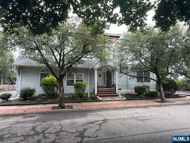 Property Photo:  133 Center Street E5  NJ 07646 