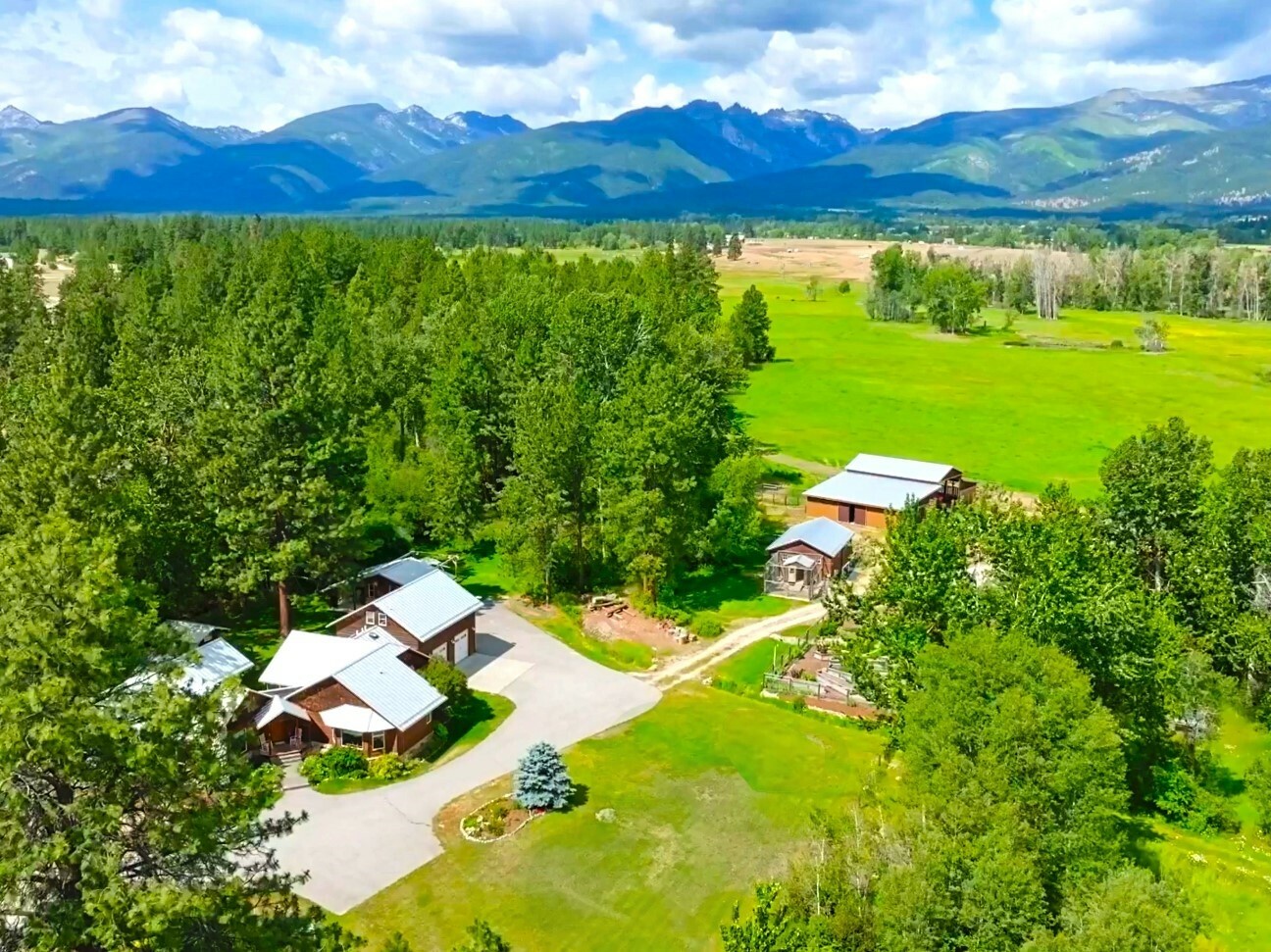 Property Photo: 2291 Meridian Road MT 59875