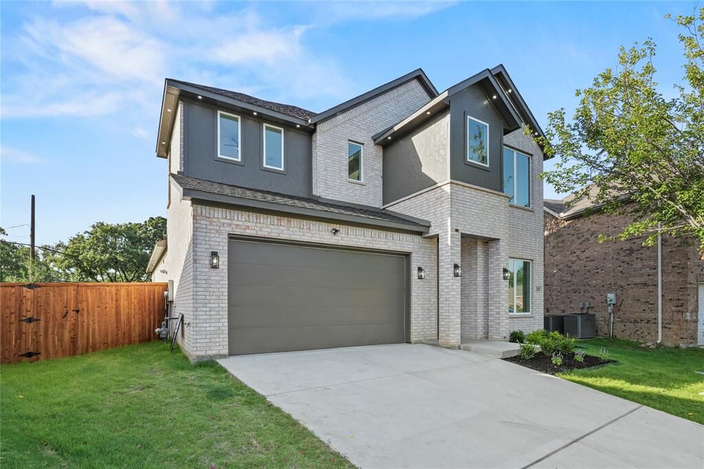 Property Photo: 3100 Oak Bourne Drive TX 76016