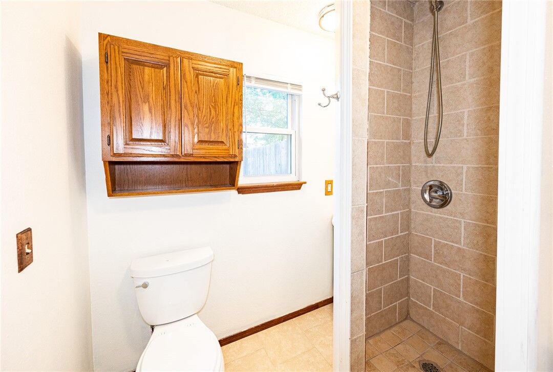 Property Photo:  1000 Tater Black Road  AR 72712 