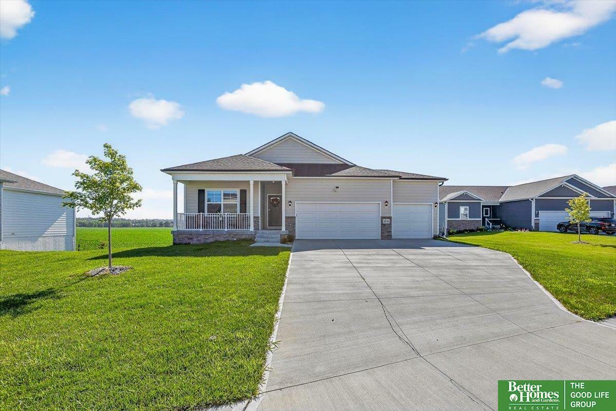 Property Photo: 8523 S 63 Street NE 68157