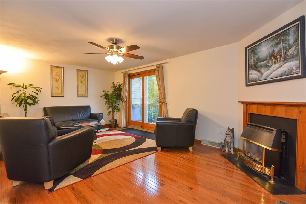 Property Photo:  151 Mercury Ter 151  MA 01832 