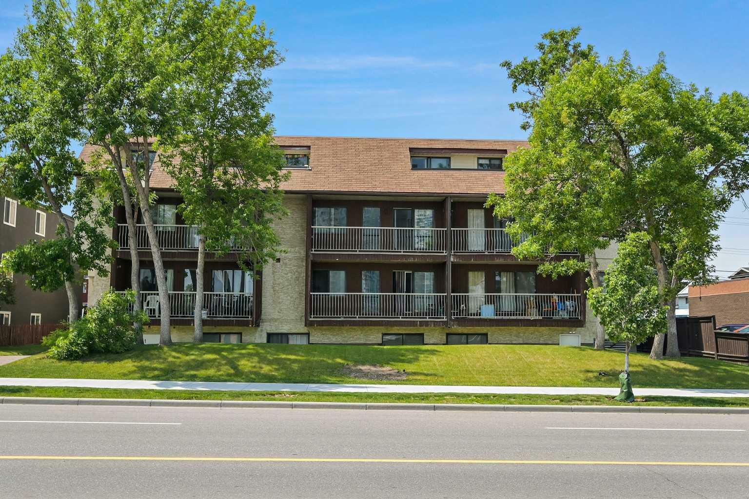 Property Photo:  1113 37 Street SW 403  AB T3C 1S5 